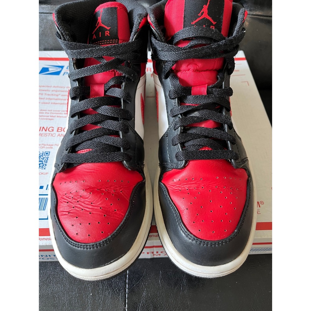 Nike Air Jordan 1 Mid Bred Toe - Picture 2 of 7